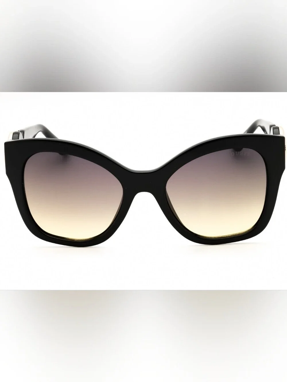 NWT GU00197 05B Black/Gradient Smoke. Includes case.